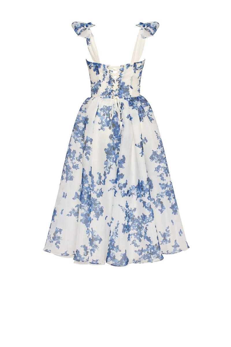 Elegant och bekväm blå klänning för alla tillfällen