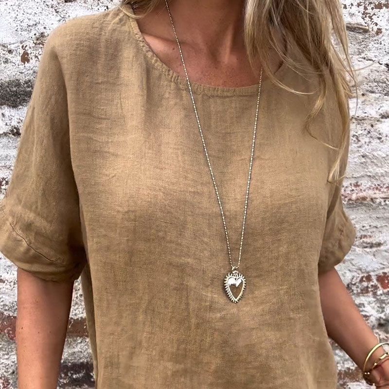 Cotton-linen blouse: comfort and elegance for everyday life