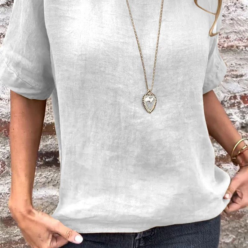 Cotton-linen blouse: comfort and elegance for everyday life