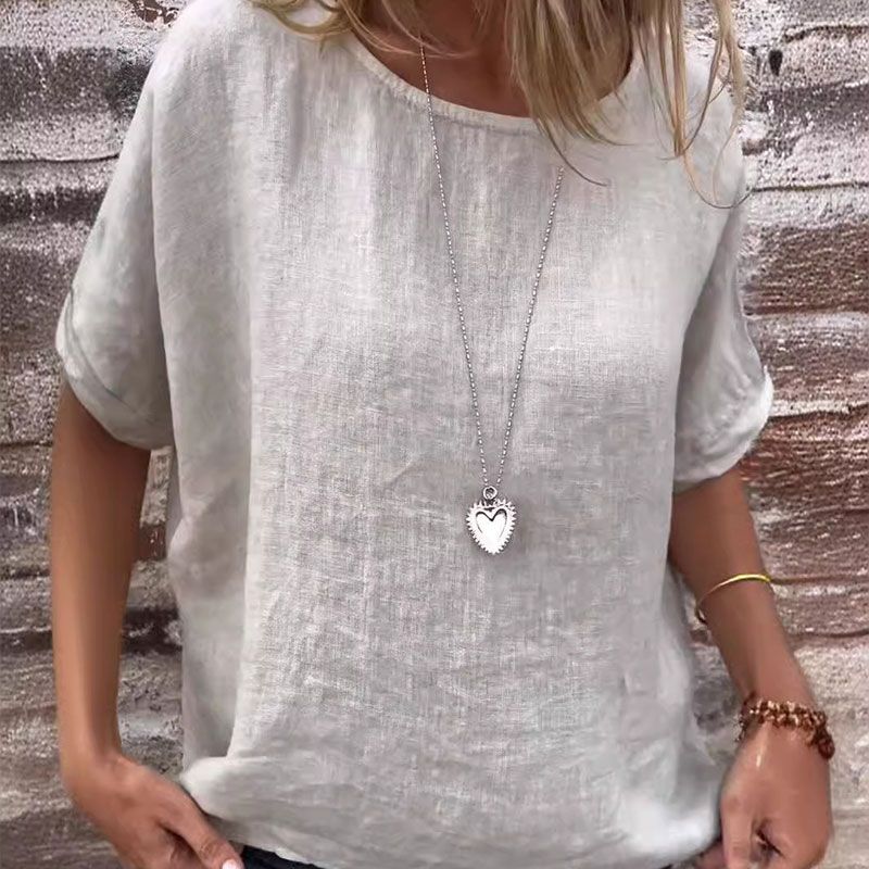 Cotton-linen blouse: comfort and elegance for everyday life